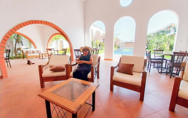 Casa Hotel Mamaluna