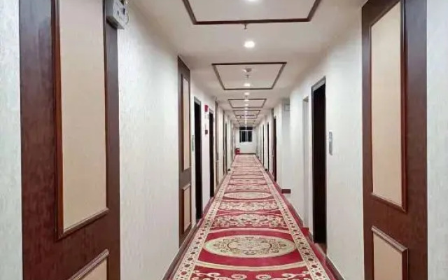 Starlight Hotel(Jinggangshan Railway Station Store)