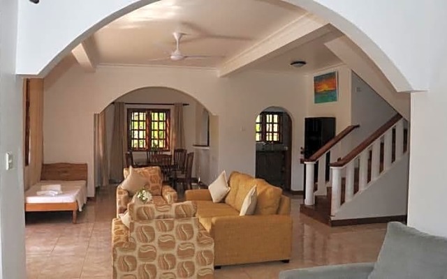 La Fontaine Holiday Apartment