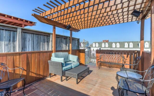 Upscale Home W/rooftopdeck&parking Near Stadiums