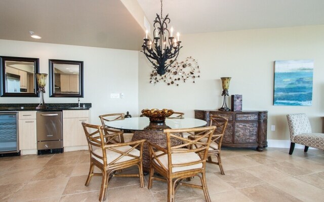 Crd0210 3 Bedroom Condo