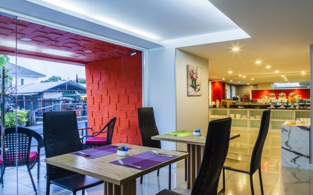 Solo Express Sukhumvit 81