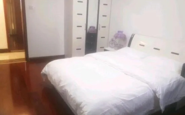 Nanning Meichen Apartment (Poly Tongxinyuan Branch)