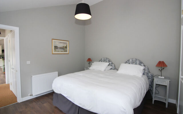 Meikleour Arms Hotel and Restaurant