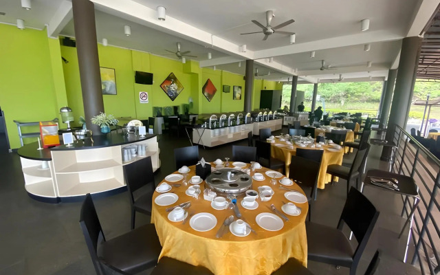 Cherengin Hills Convention & Spa Resort