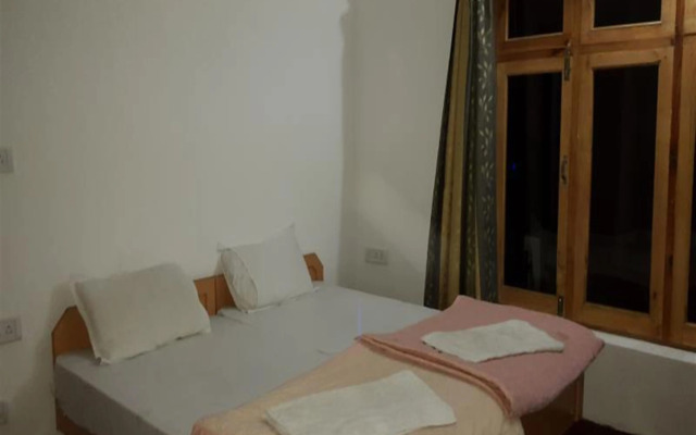 Skyland Guest House