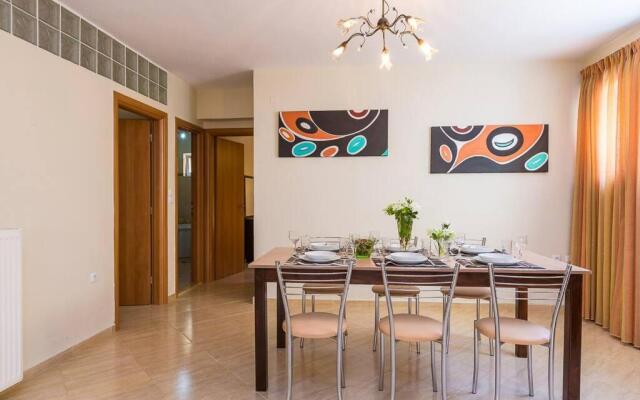 Eva home, 200m from the sea!