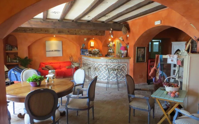 Casa Henrietta