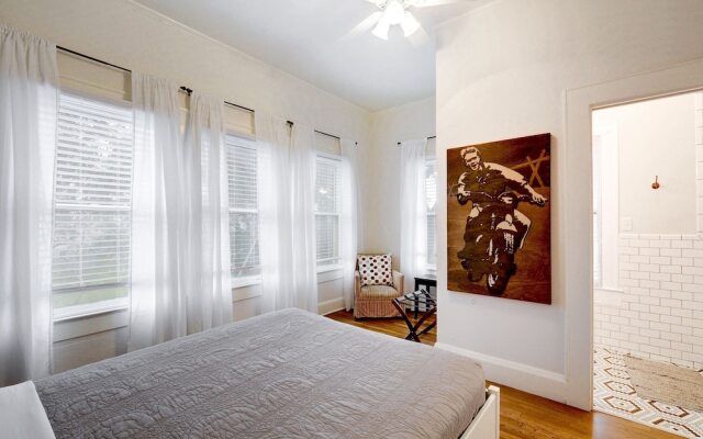 Historic Austin Home by RedAwning