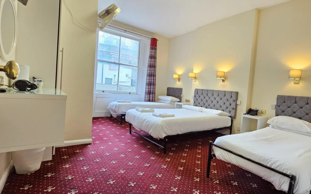 Hyde Park Court Hotel