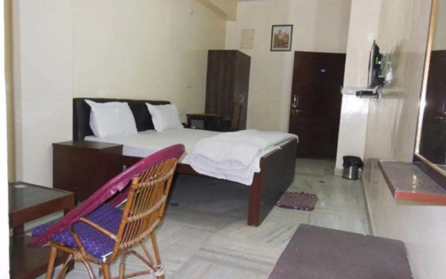 Rudraksh Guest House