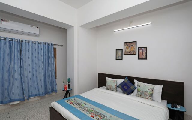 OYO 10298 Home near Sukhadia Circle