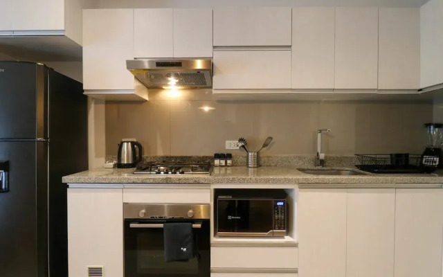 w Glorious 2BR w Amazing Deco in Barranco