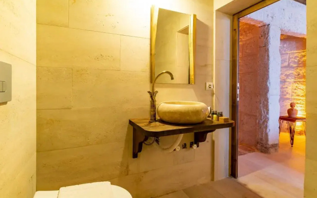 Snora Cave Hotel