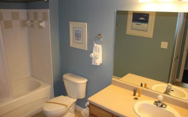 Runaway Beach - 3 Bd Villa (RW 7103)