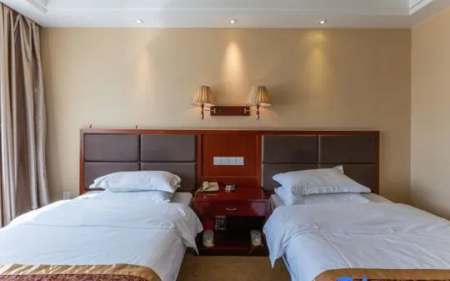 Overseas Chinese Hotel (International Bazaar)