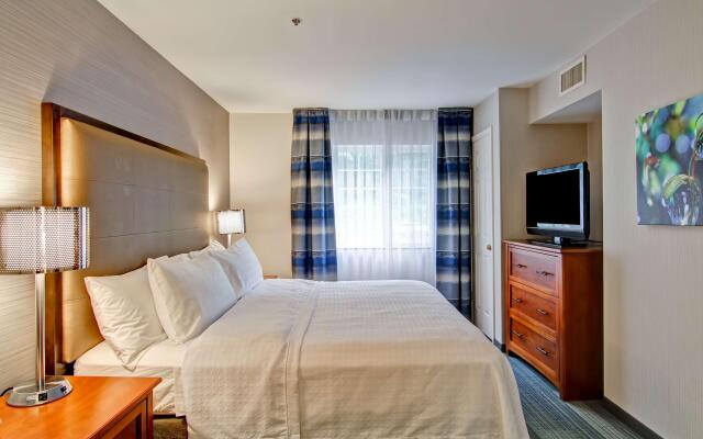 Homewood Suites by Hilton Stratford