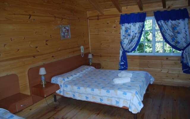 Sasha Motel Familiar