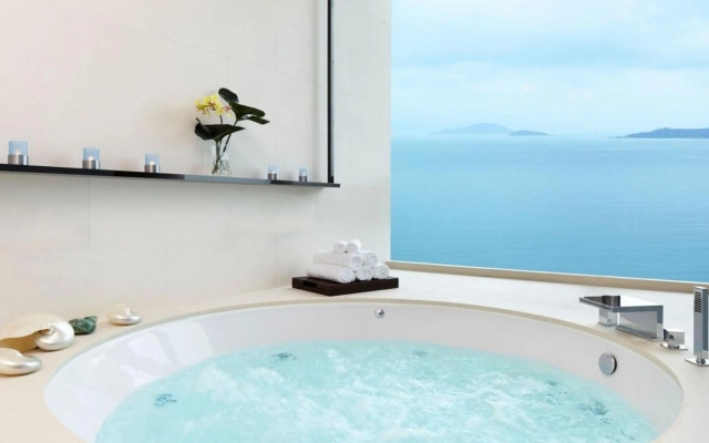 Auberge Discovery Bay Hong Kong
