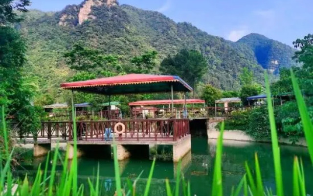 Chongqing Baihua Valley Eco Resort