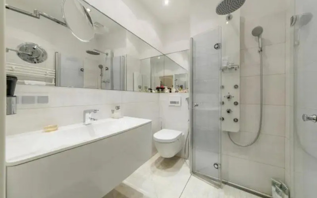 4892 Privatapartment List