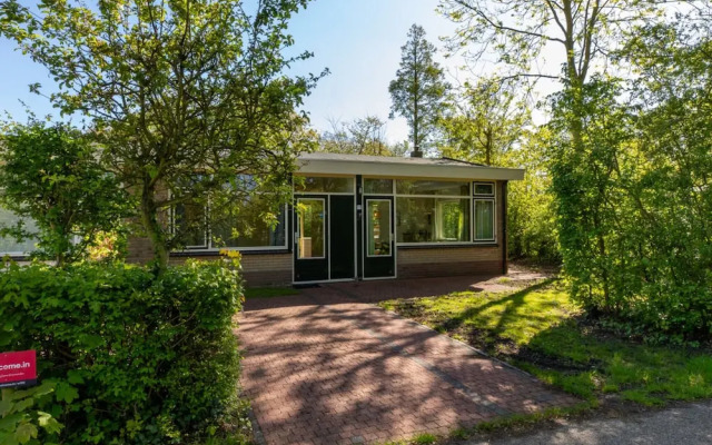 Bungalow Near Dutch Beach With Garden