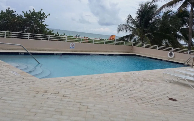Oasis Guest Apartments - South Beach