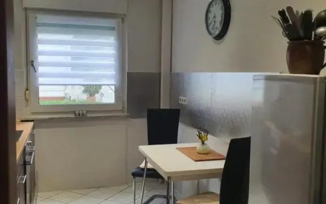 " Die Wolfs Burg" 70qm - 3zimmer- Duschbad - Kuche & Zentrumsnah