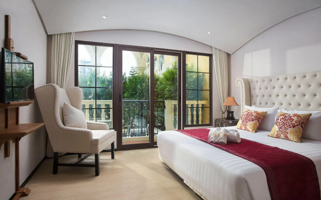 The Symphony Suites Pattaya