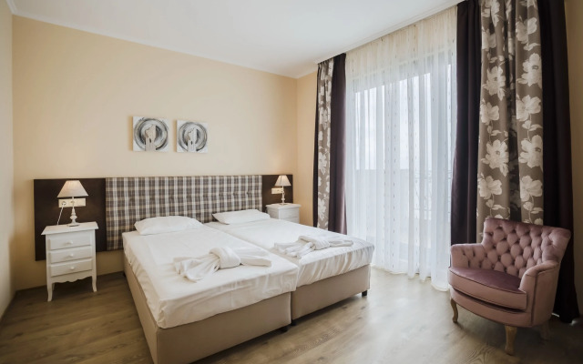 Gardenia Beach Palace Aparthotel