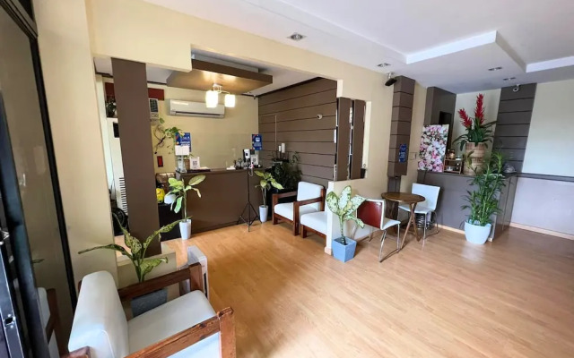 Pacific Palm Suites Davao powered by Cocotel