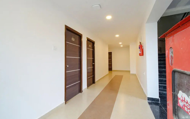 Fabhotel Wr Grand I