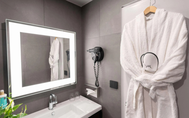 Novotel Angers Lac de Maine