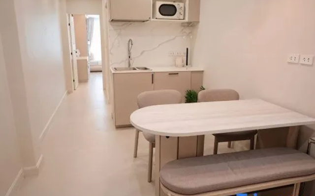 Patong Beach 2BR beautiful apartment 1 min walk