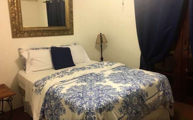 Perla Real Inn