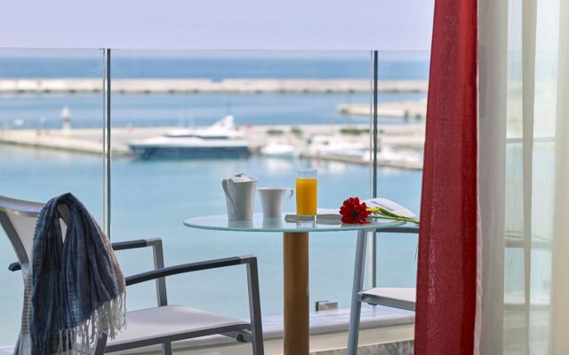 Kyma Suites Beach Hotel