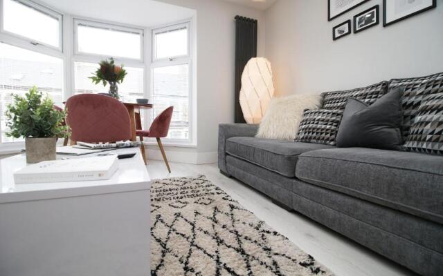 NEW 2 Bed Comfort - Functional - Secure - Private