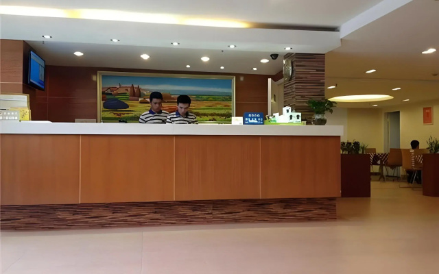 7 Days Premium Shenzhen Chegongmiao