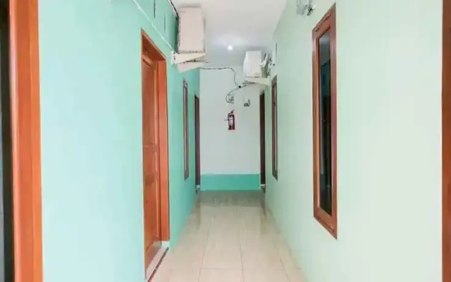 RedDoorz Plus near Universitas Saburai Lampung