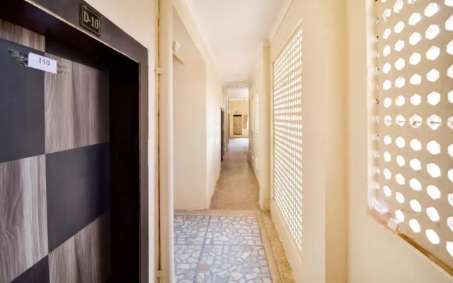 Hotel Ambika Dx by OYO Rooms