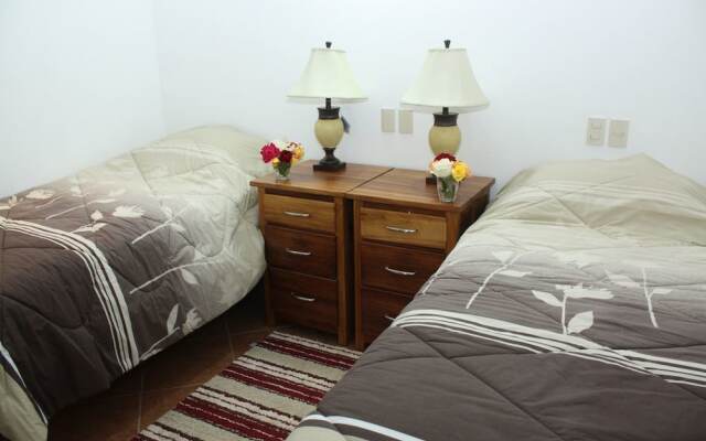 Casa Karina - Emiliano Zapata by MDR