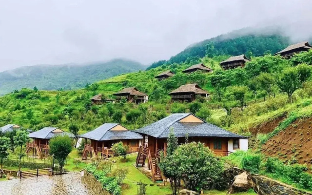 Le Champ Tu Le Resort Hot Spring & Spa