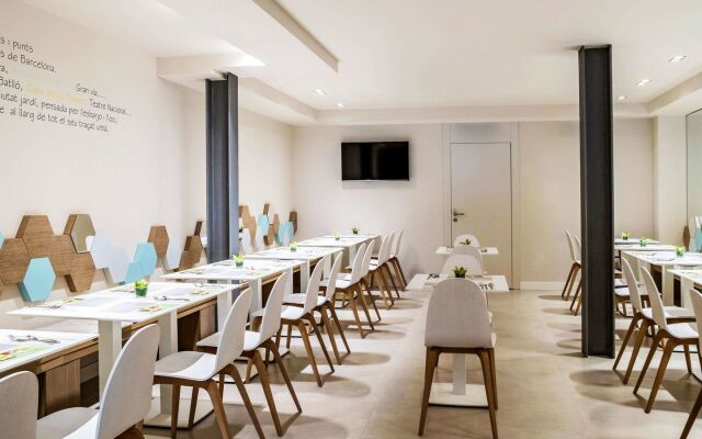 Ibis Styles Barcelona Centre Hotel
