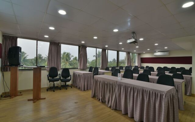 OYO 12993 Pramila Court