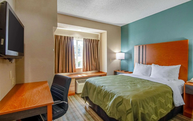 Quality Inn & Suites I-81 Exit 7