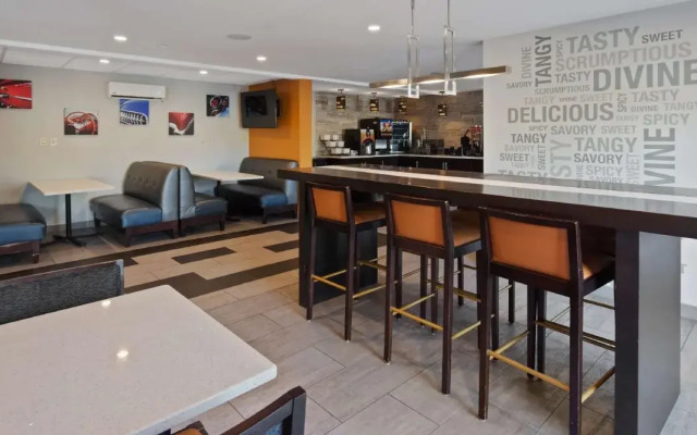 Best Western Plus Bowling Green