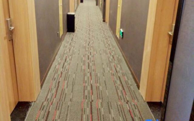 Shankee Chain Hotel (Shanghai Sheshan Business Center)