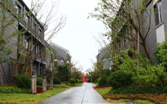 Yi Guang Nian Hotel (Penglai Pavilion Bathing Beach Branch)