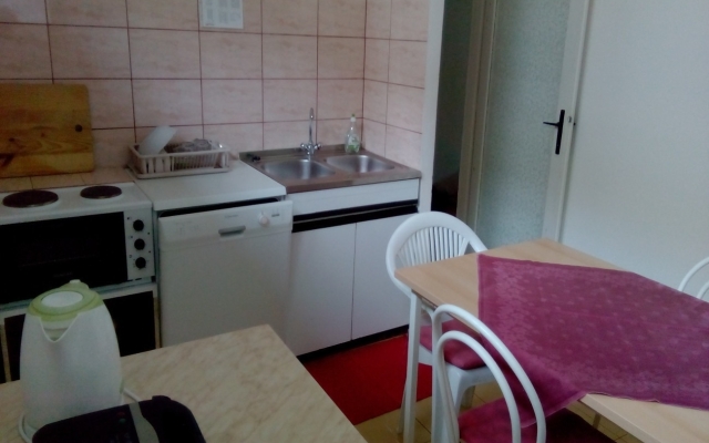 Holiday house Marus - town center Omis, Riviera Omis