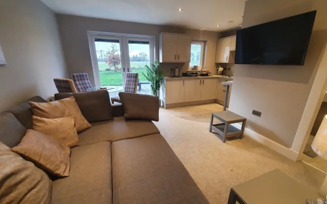 Stunning 1-bed Apartment in Peaceful Location!